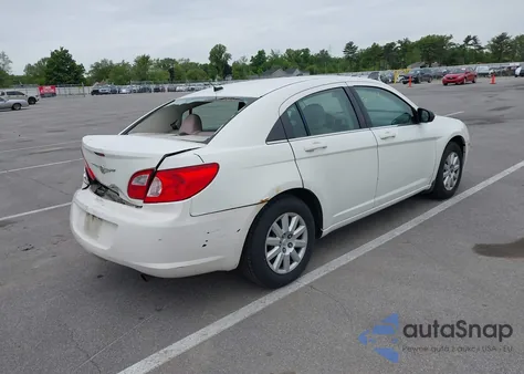 2008 Chrysler Sebring Lx z USA, uszkodzony, nr VIN 1C3LC46K28N133141